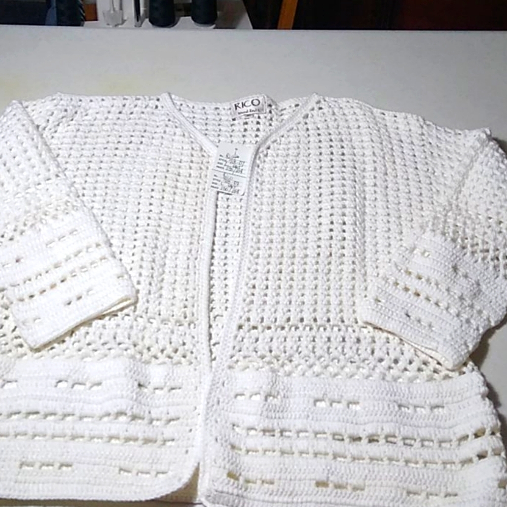 Women's Knitted Detailed Design Sweater Top